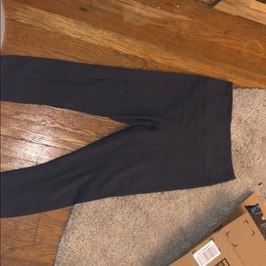 Lululemon grey crop leggings